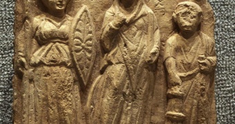 Nemesis, Allāt och den som tillägnar. Museum of Fine Arts of Lyon. Foto: Rama, Wikimedia Commons, Cc